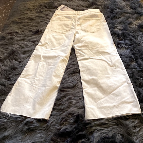 🐥🌷Wide Leg Raw Hem Jeans Size 7/28 - Picture 6 of 7